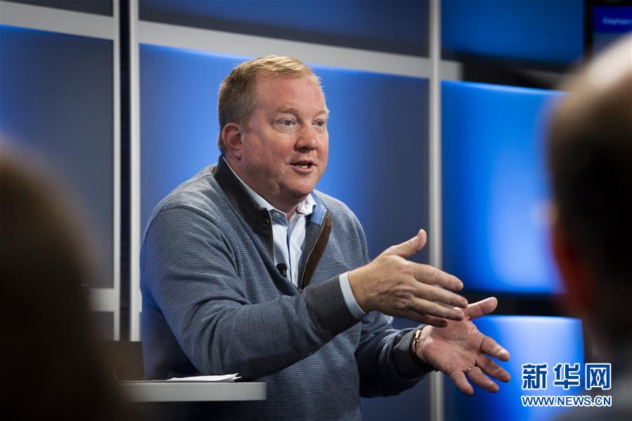 （國際&middot;圖文互動）（1）專訪：中國是波音公司寶貴客戶和重要合作方&mdash;&mdash;訪美國波音民用飛機(jī)集團(tuán)總裁斯坦&middot;迪爾