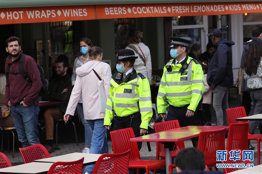 （國際疫情）（1）英國計(jì)劃再度實(shí)施&ldquo;禁足&rdquo;措施