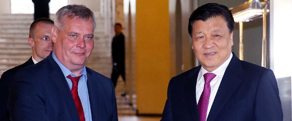 劉云山會(huì)見(jiàn)芬蘭社民黨主席、財(cái)政部長(zhǎng)林內(nèi)