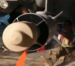 空襲下的IS還能堅持多久？