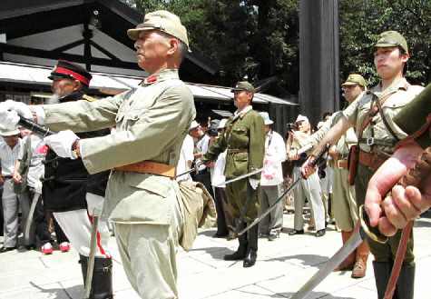 日本的未來正在被右翼綁架？