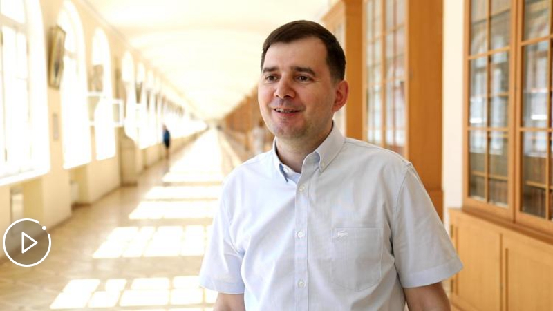 與習(xí)主席做校友，這感覺真棒！