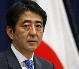 2013，安倍的&ldquo;狂人日記&rdquo;